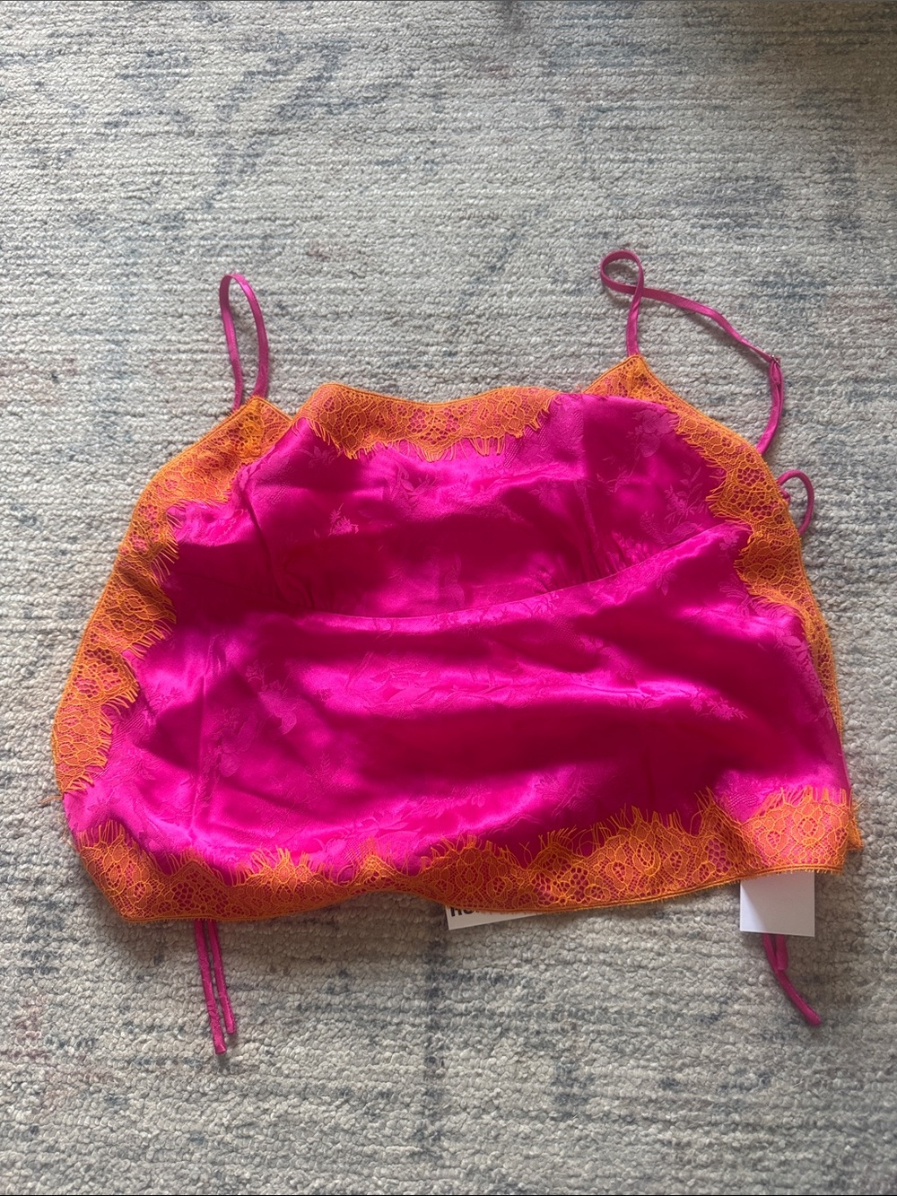 NWT Rumored meadow top Fuchsia and Orange Lace-Trim Cami open tie sides